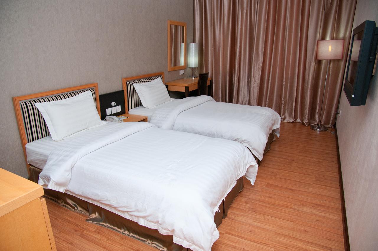 Kemena Hotel Bintulu Esterno foto