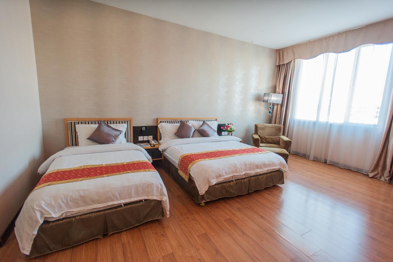 Kemena Hotel Bintulu Esterno foto